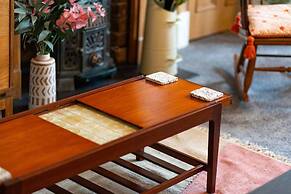 The Palais - Retro Style