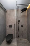 North Mountain View Suites