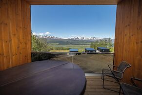 North Mountain View Suites