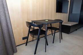 North Mountain View Suites