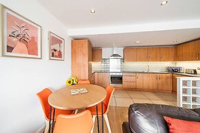 Quayside Apartment - Central Location