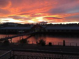 Quayside Apartment - Central Location