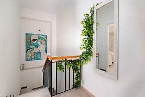 Doras House in Gaios