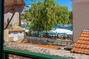 Doras House in Gaios