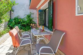 Doras House in Gaios