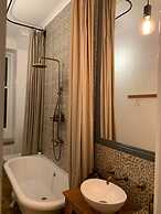 Oakshaw Apartment - Elegant Rustic Apartment in City Centre