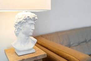 One Shore - Stylish Town House