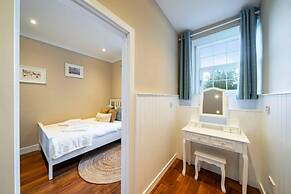 One Shore - Stylish Town House