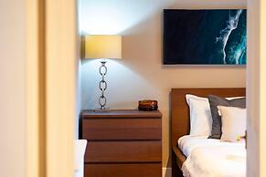 One Shore - Stylish Town House