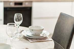 South Esk 8 - Modern 2 bed Apartment