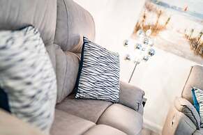 South Esk 8 - Modern 2 bed Apartment