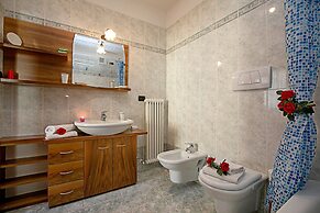 Riva Centro Apartment