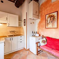 Willow apt With Shared Pool