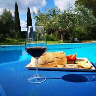 Willow apt With Shared Pool