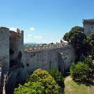 Willow apt With Shared Pool