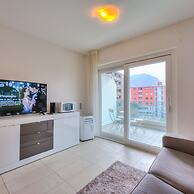 Prestige du Lac 27 in Lugano