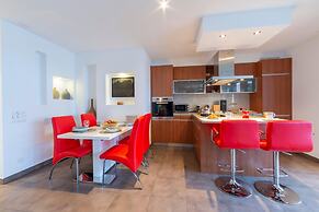 Art Apartment in Locarno