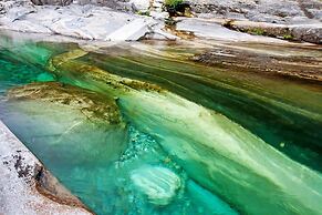 Art Apartment in Locarno