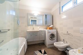 Art Apartment in Locarno