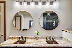 Cosby Contemporary Cabin