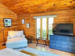 Cosby Contemporary Cabin