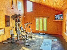 Cosby Contemporary Cabin