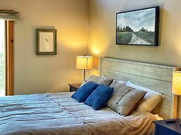 Cosby Contemporary Cabin