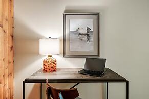 Cosby Contemporary Cabin