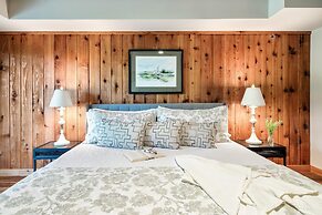 Cosby Contemporary Cabin