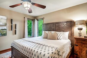 Cosby Contemporary Cabin