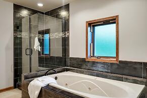 Cosby Contemporary Cabin