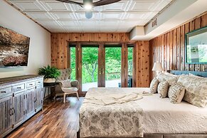 Cosby Contemporary Cabin