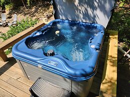 Cosby Contemporary Cabin