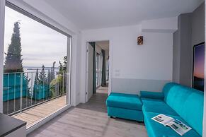 Rustichel Lake View in Toscolano Maderno