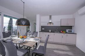 Rustichel Lake View in Toscolano Maderno