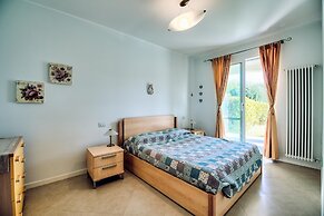 Villa Lucia Riviera dei Fiori Pool