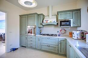 Villa Lucia Riviera dei Fiori Pool