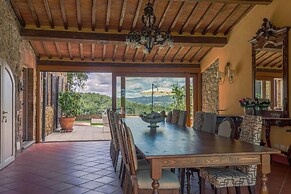 Villa Paradiso 16 in Casole d Elsa
