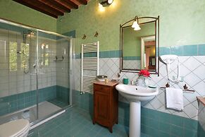 Villa Paradiso 16 in Casole d Elsa