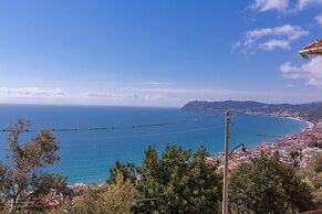 Serena 2 Amazing Sea View