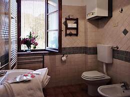 Thyme apt With Shared Pool