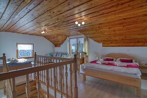 Pool Wellness Chalet Sunshine