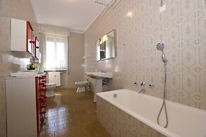 Margherita Near Lake-child Friendly