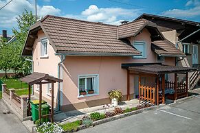 Pool House Mr ek Family Friendly