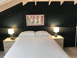 Leisure Duplex At Csompo Silver Manor