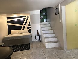 Leisure Duplex At Csompo Silver Manor