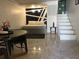 Leisure Duplex At Csompo Silver Manor