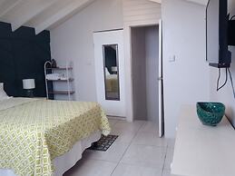 Leisure Duplex At Csompo Silver Manor