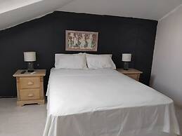 Leisure Duplex At Csompo Silver Manor