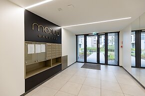 Warsaw Apartment Postępu by Renters